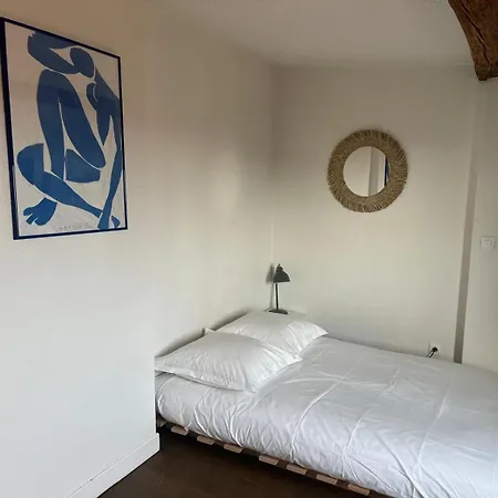 La Charrue Centre * Μονπελιέ